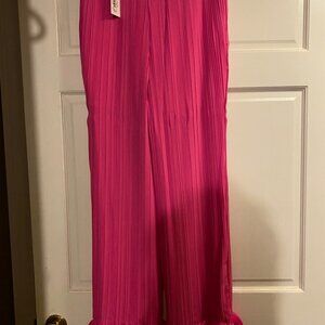 Why Dress adorable pleated pants with ruffle at bottom, size large nwt